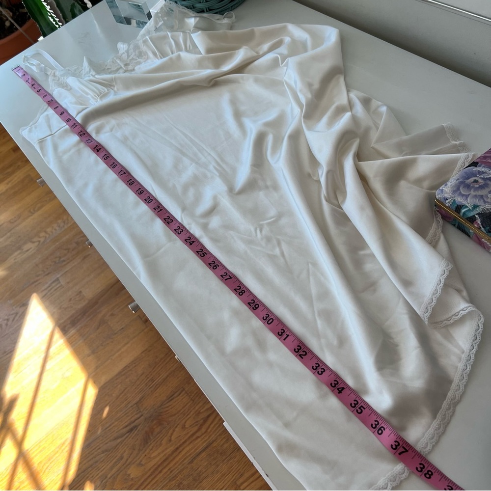 Vintage Vassarette Nylon Slip Dress Nightgown Style 10-105 SZ 38 24"/44 - Picture 9 of 11